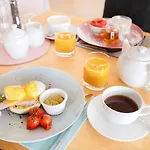 Caravogue House 4*