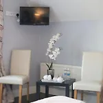 Guest house Caravogue House 4*