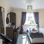Caravogue House 4*