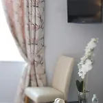 Caravogue House 4* Trim