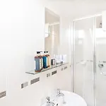 Caravogue House 4* Trim
