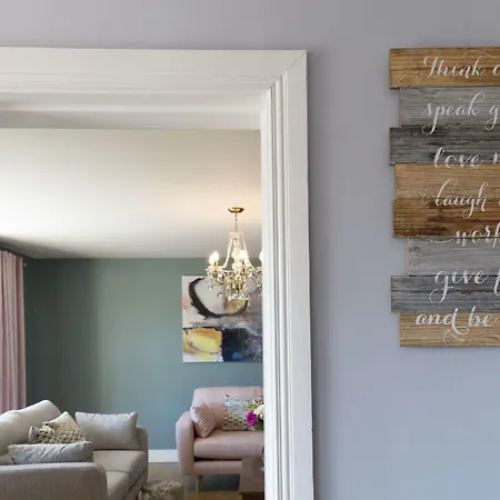 Caravogue House بيت ضيافة 4*