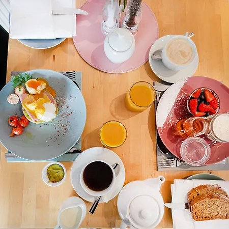 Caravogue House بيت ضيافة تريم