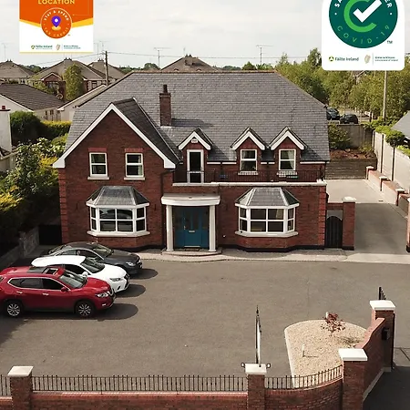 Caravogue House بيت ضيافة