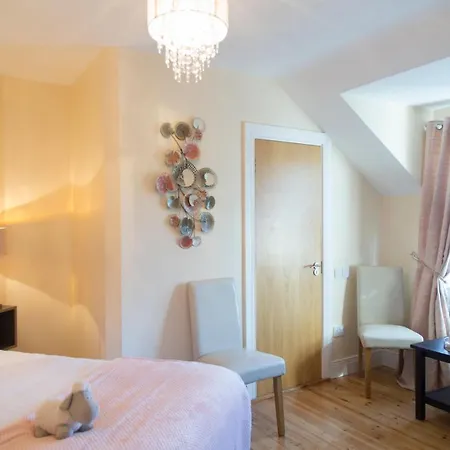 בית הארחה Caravogue House