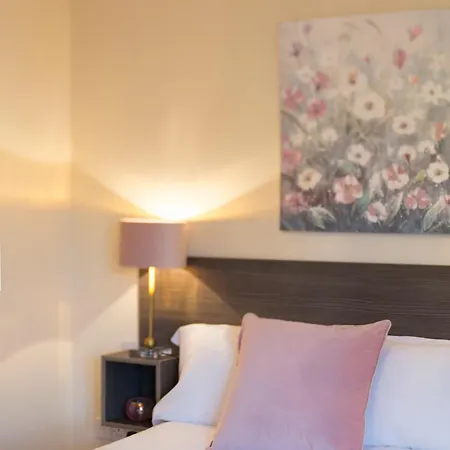 Caravogue House تريم