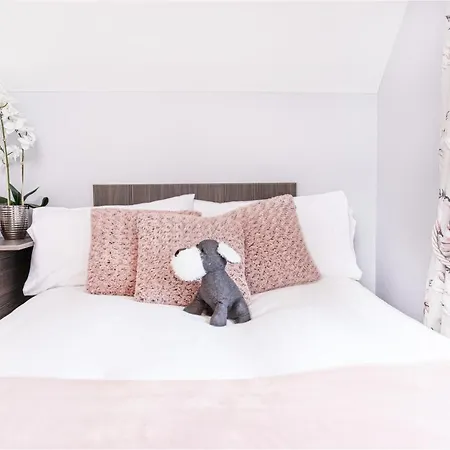 Caravogue House تريم