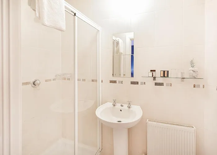 Caravogue House Гостевой дом Трим