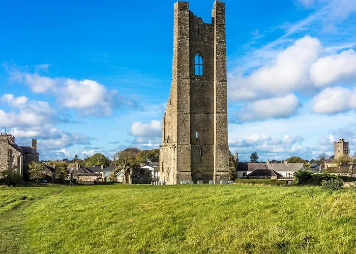 Caravogue House Trim