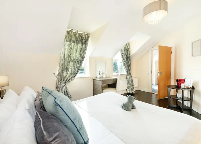 Affittacamere Caravogue House 4*