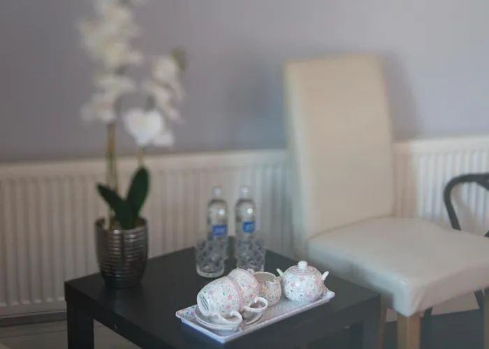 Гостевой дом Caravogue House