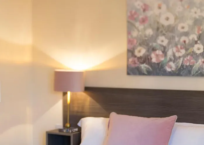 Caravogue House Trim