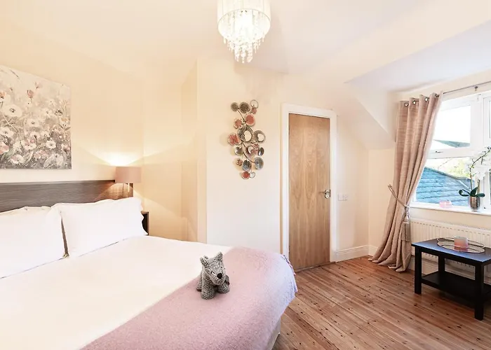 Caravogue House Трим